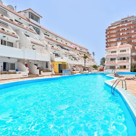 в Playa De Americas Апартаменты